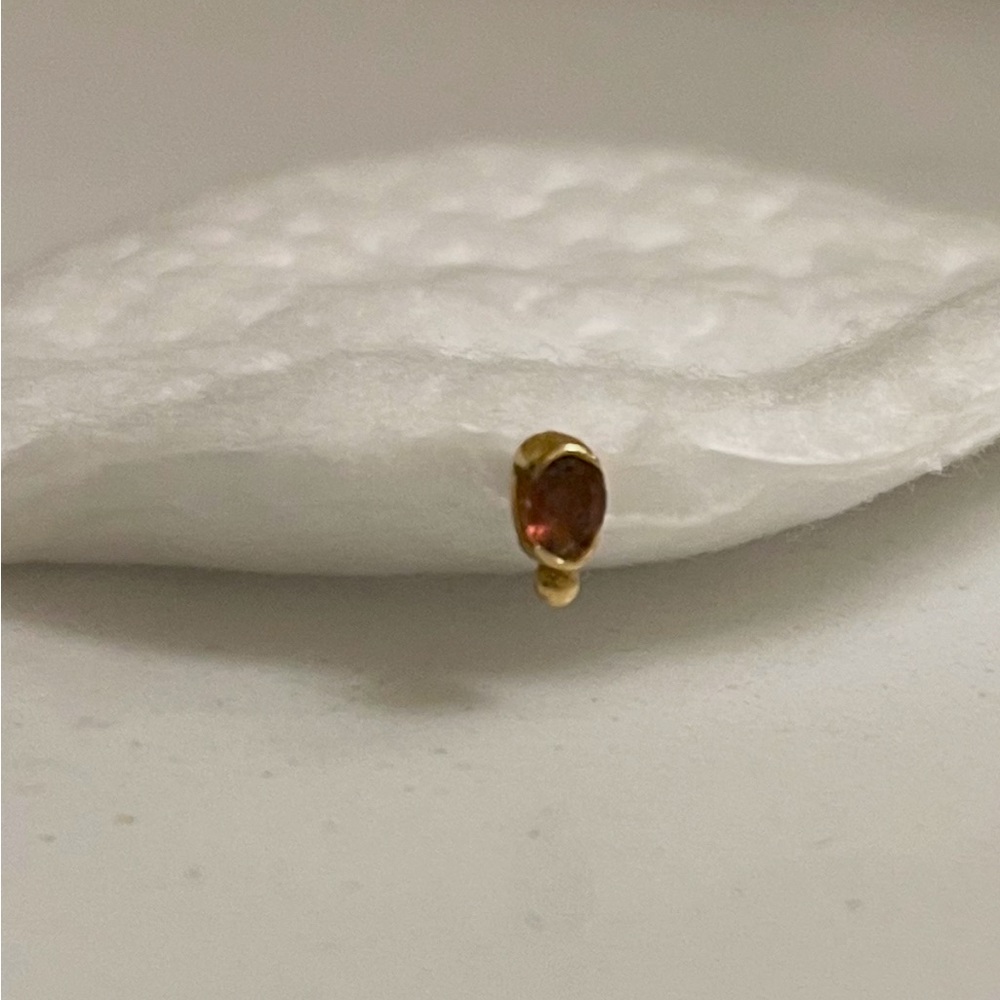 14KT Gold Threadless Piercing